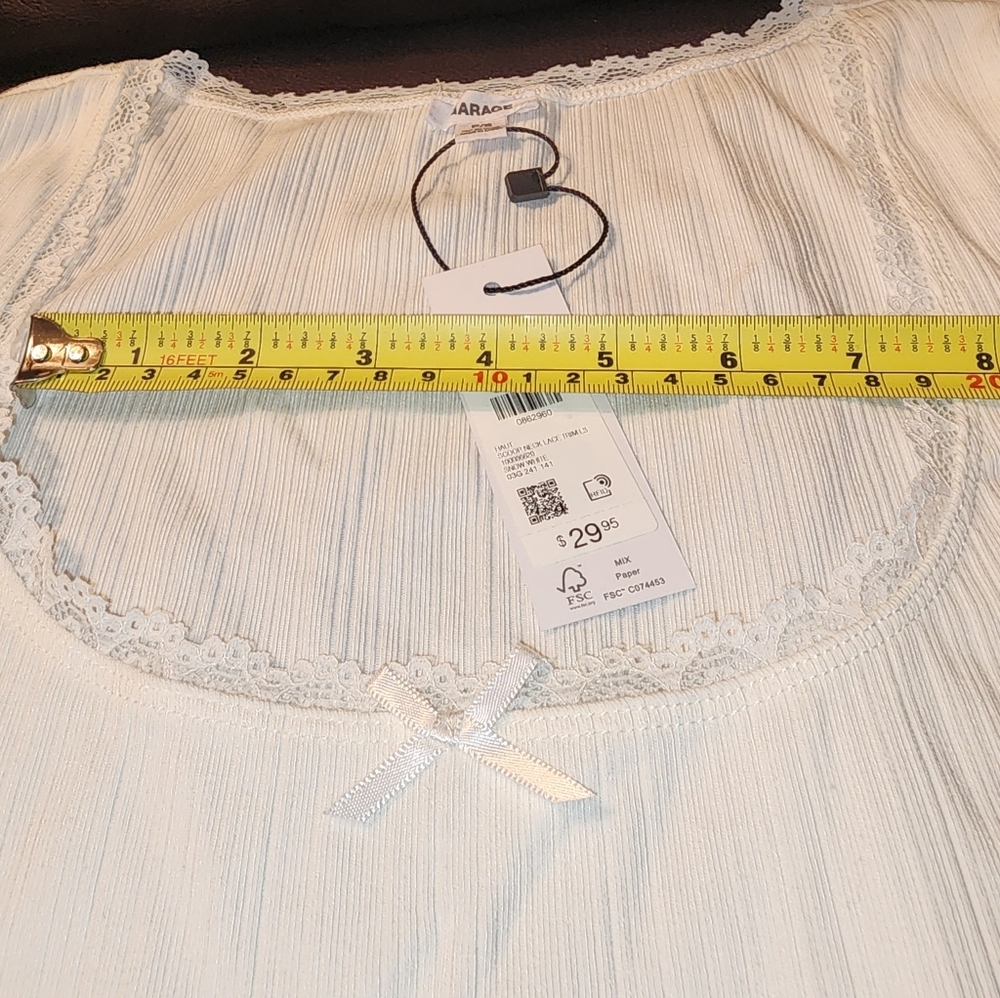 GARAGE NWT WHITE RIBBED U NECK T SIZE S - Picture 3 of 5